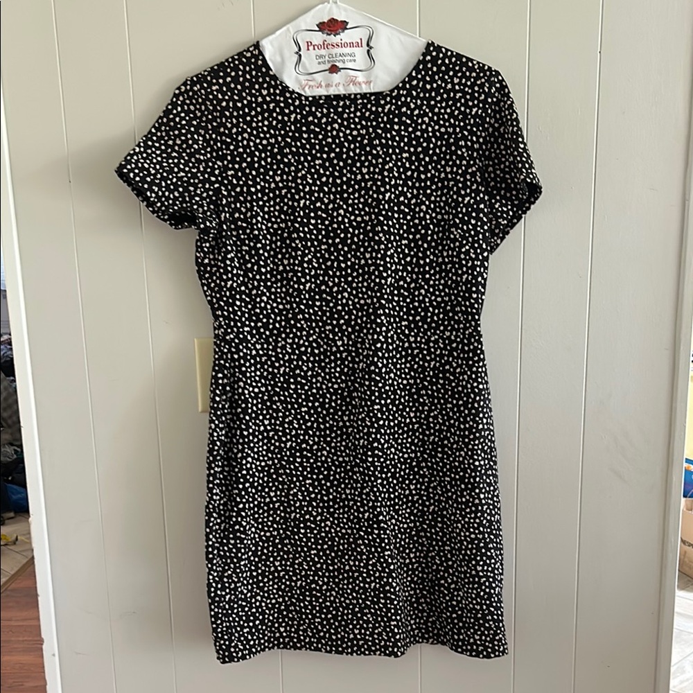 Old Navy Black and White Dress